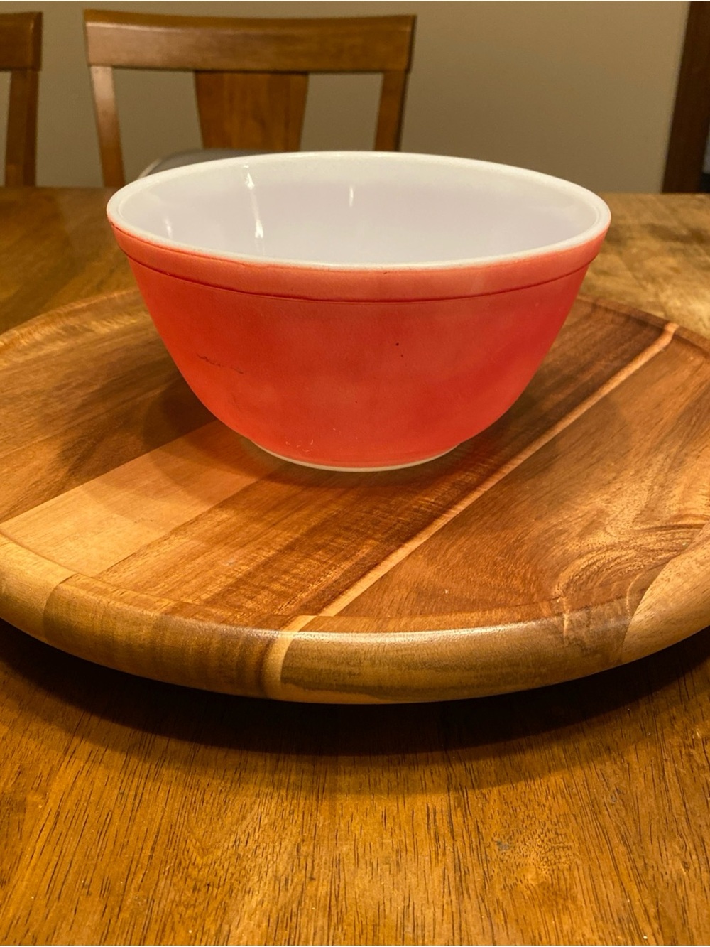 Pyrex 402 Vintage Red /White Solid Glass Mixing Bowl 1.5 Quart 7in Round 1950s
